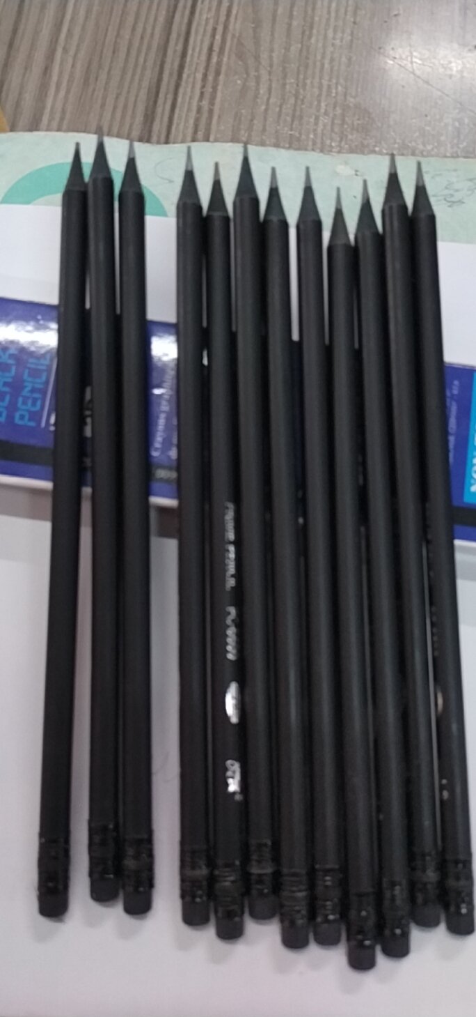 Hộp viết chì 2B gỗ đen cao cấp 12 cây hiệu One Star