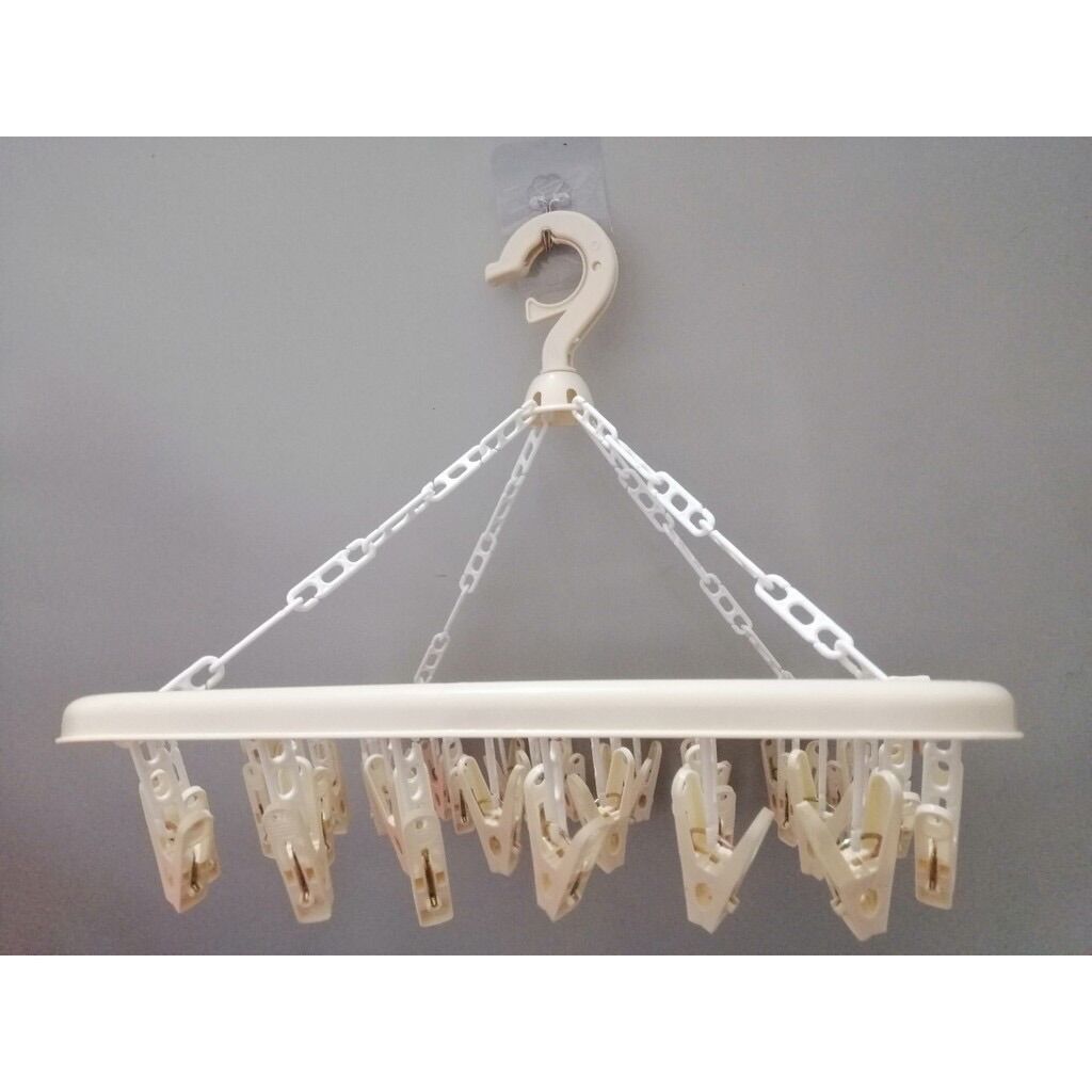 Móc nhựa 32 kẹp phơi khăn, tất... cho bé