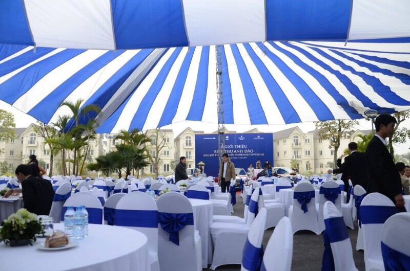 Bạt Mái Hiên Sọc Trắng Xanh