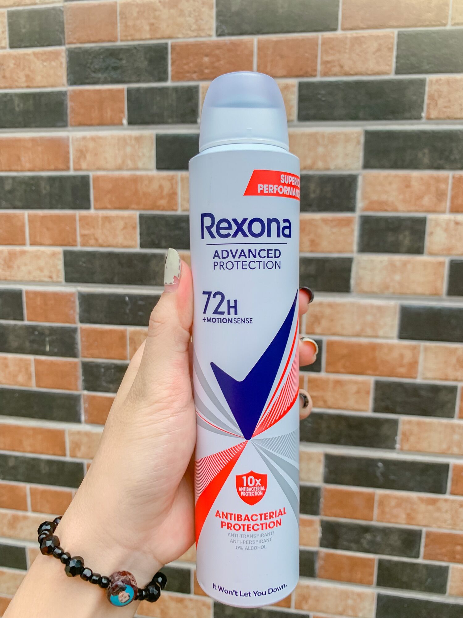 Xịt Khử Mùi Nữ REXONA 200ml