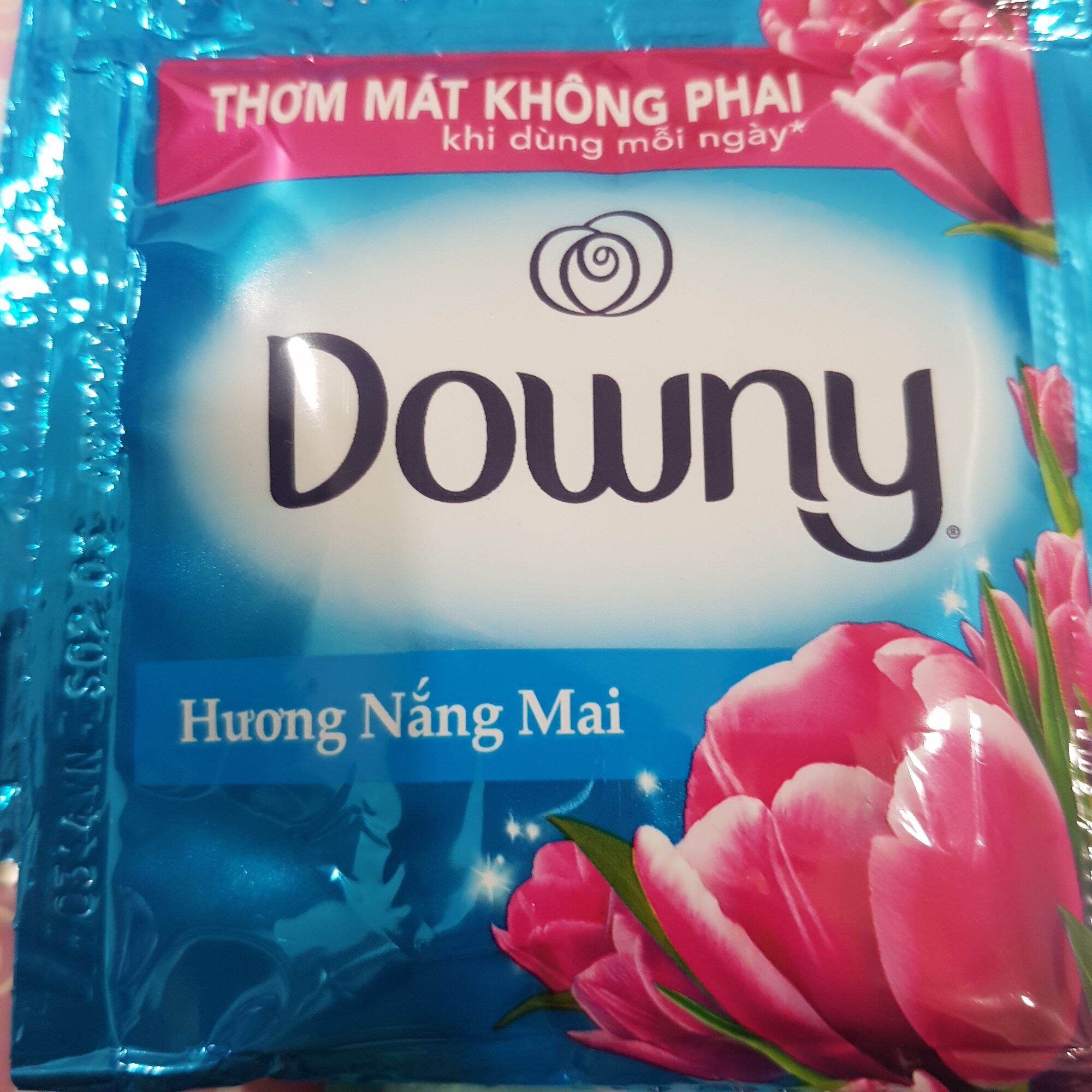 Nước xả vải Downy đậm đặc dây 10 gói - Xanh Nắng Mai