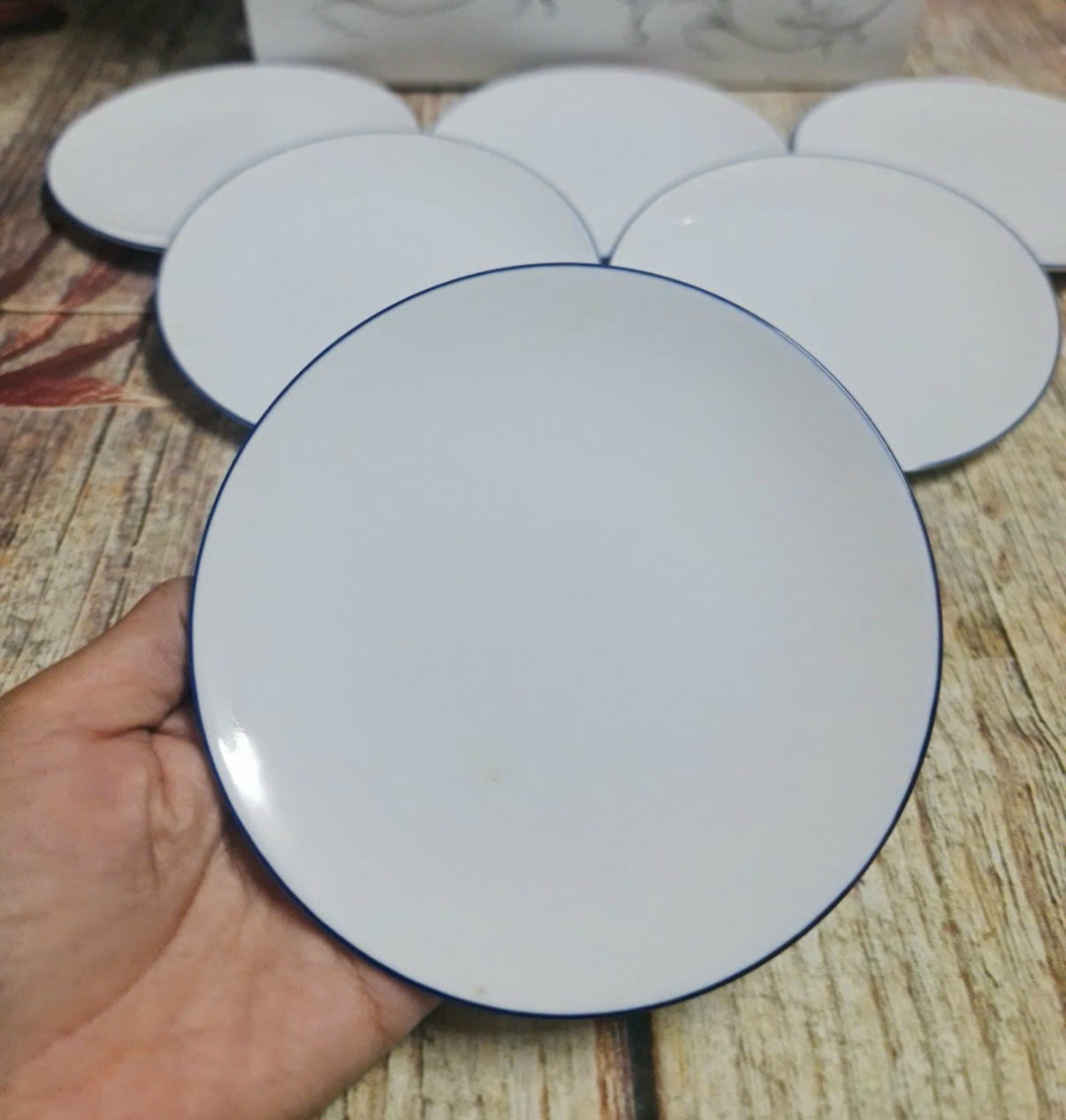 Dĩa tròn 13cm viền xanh dương sứ Minh Long - dĩa tròn 13cm viền xanh dương