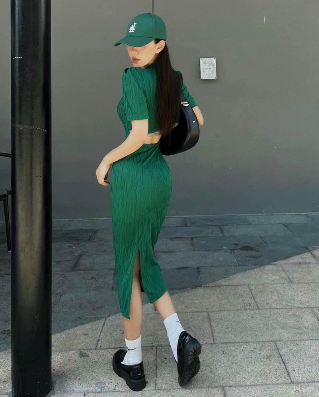 Đầm body chân thun gân xốp co giãn cao cấp