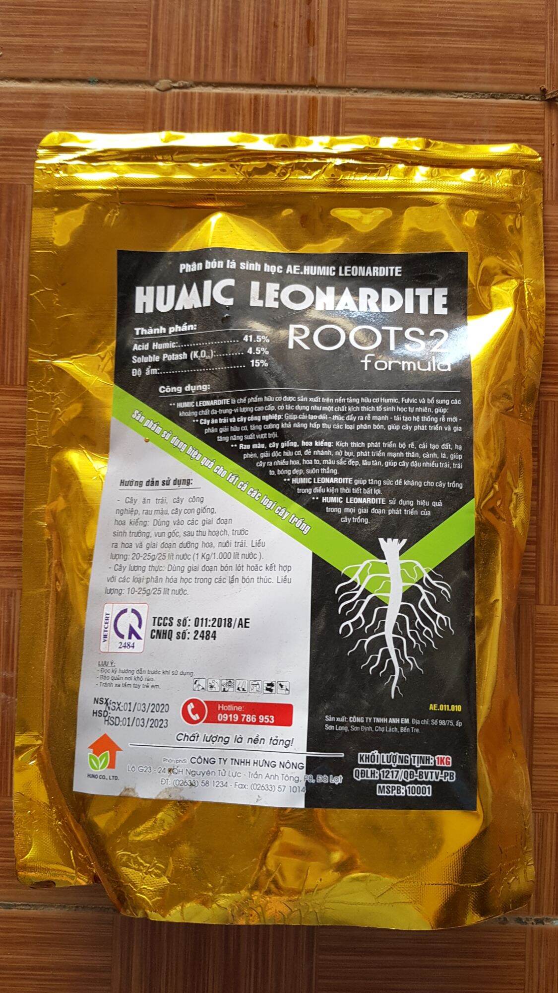 Phân bón lá sinh học humic leonardite 1kg