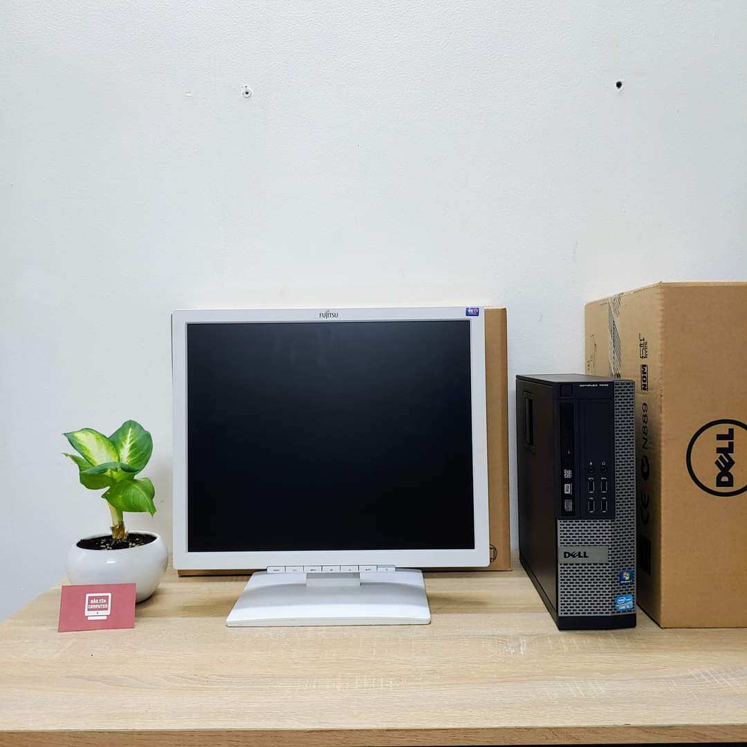 Màn hình máy tính Fujitsu 19 inch E19-7 LED