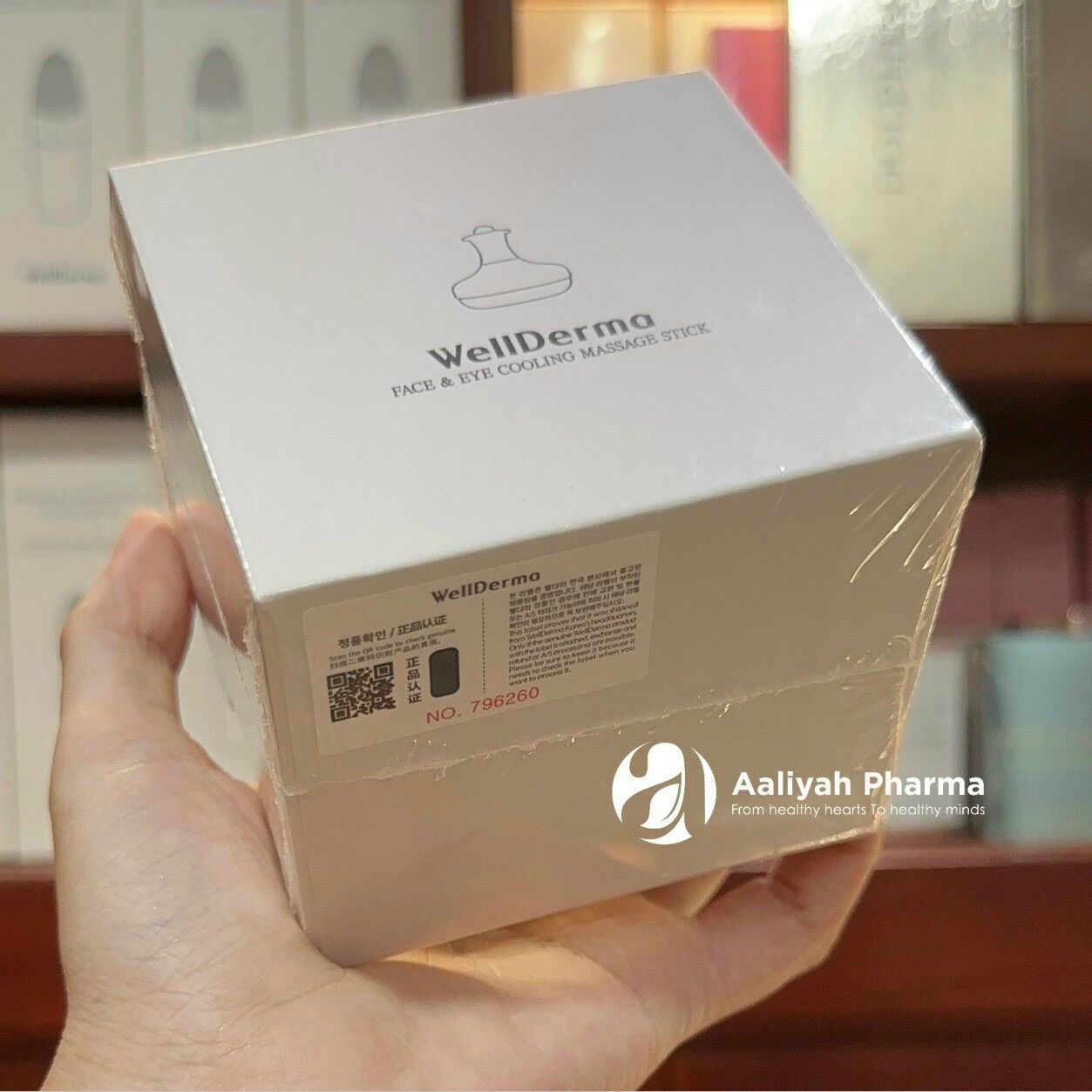 Thanh lăn lạnh WellDerma massage mặt và mắt Hàn Quốc