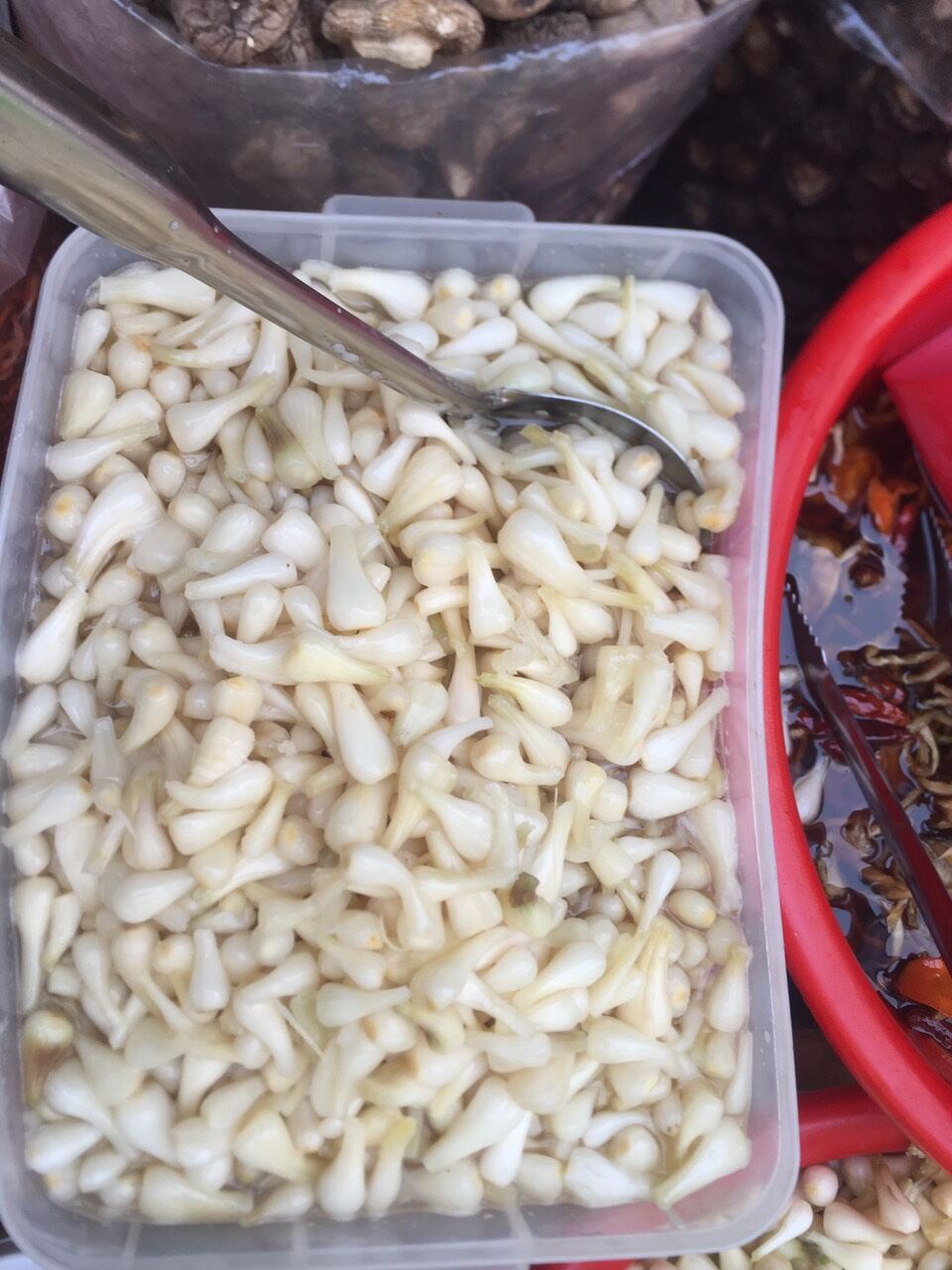 Củ kiệu nhà làm chua ngọt thơm ngon