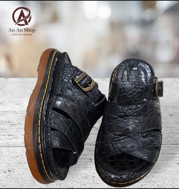 Doctor Men's Slippers in Genuine Crocodile Leather