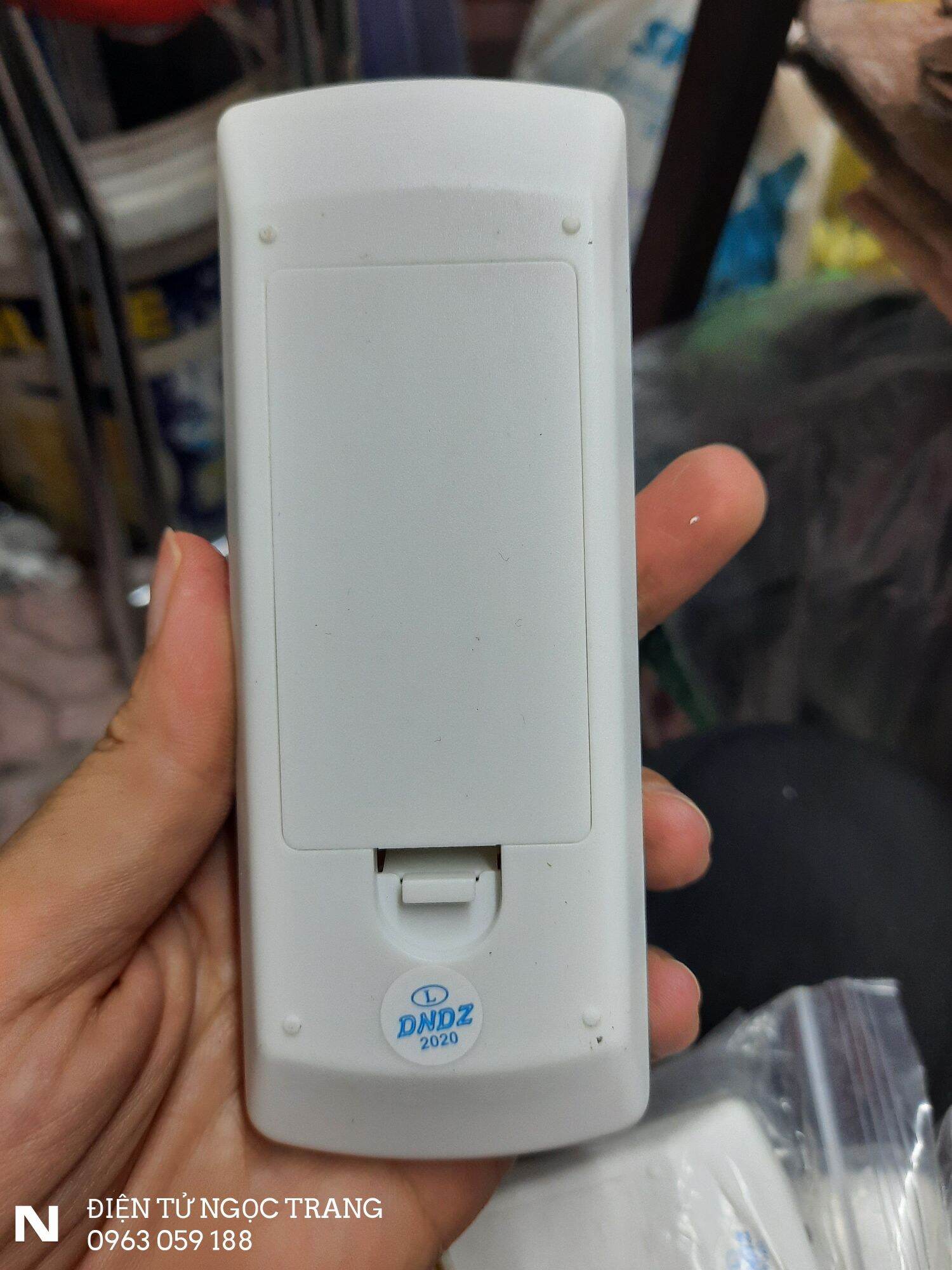 Điều Khiển Quạt Trần 4 Cánh Panasonic
