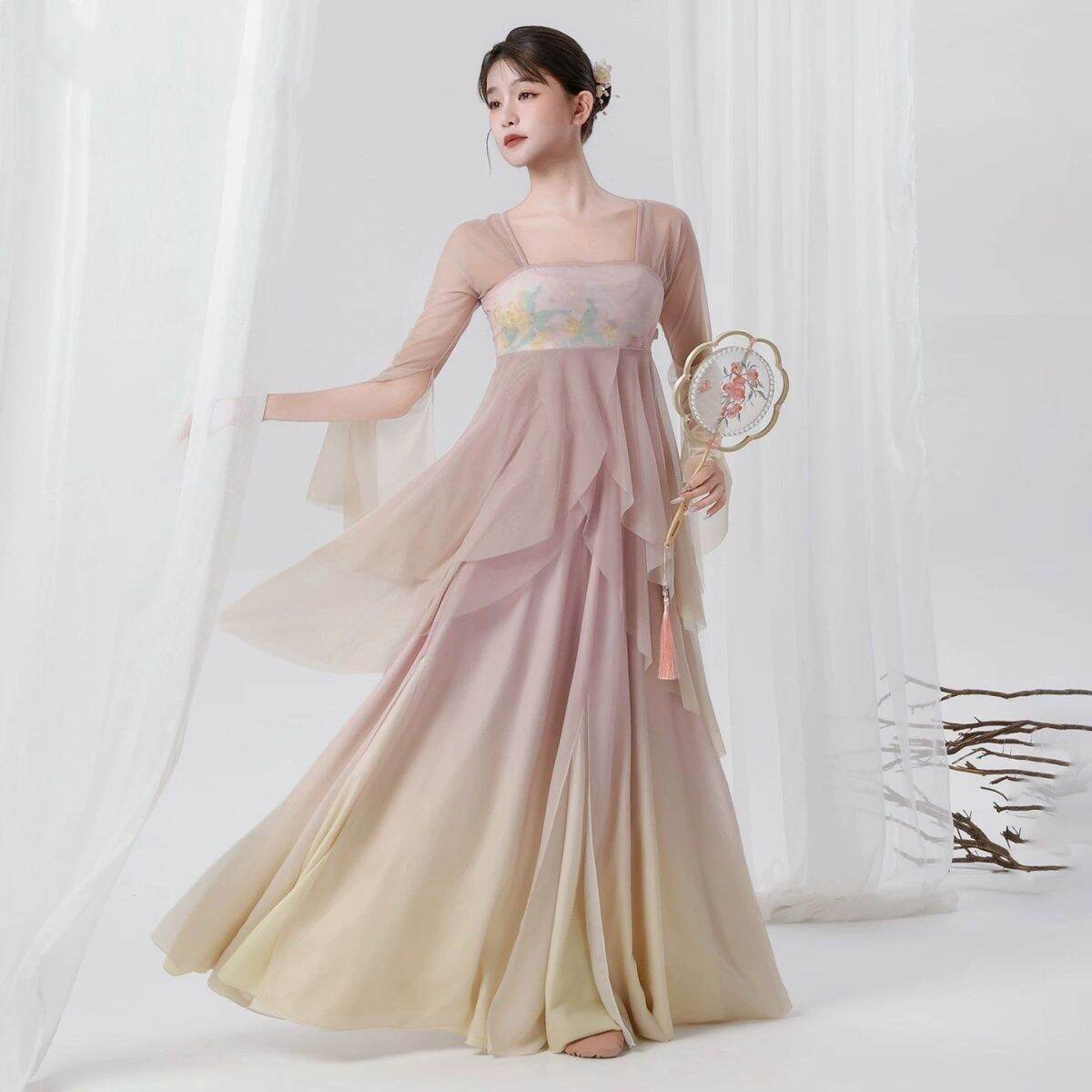 Trang Phục Múa Đẹp Eo Bụng
