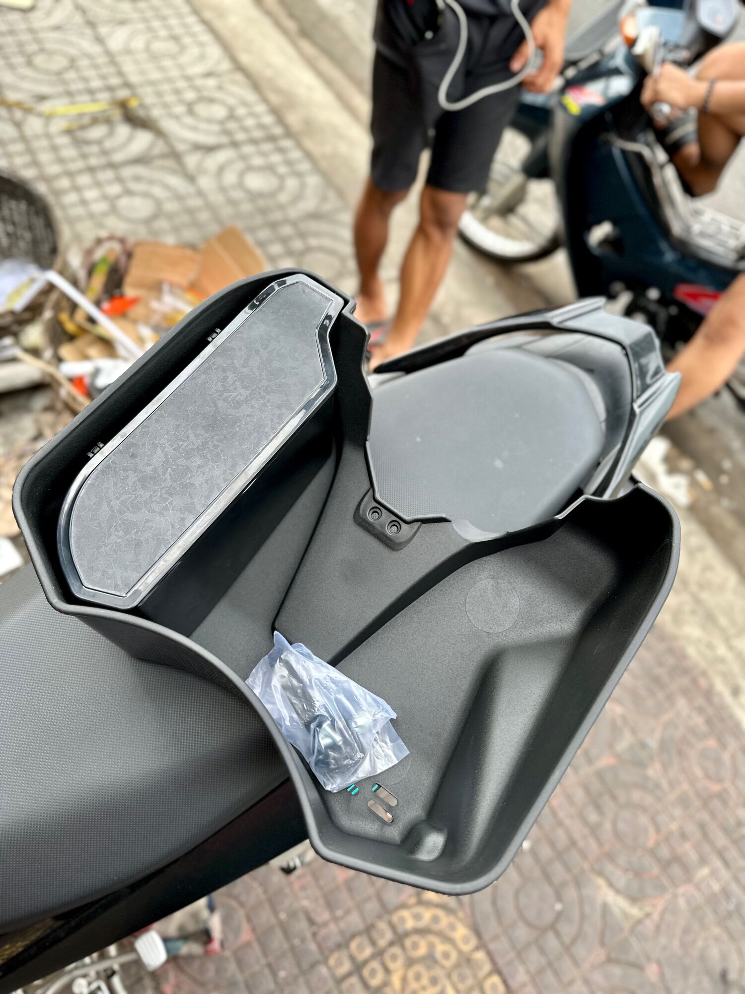 Rỗ Appi Malaysia V2 Có Nắp Các Dòng Xe