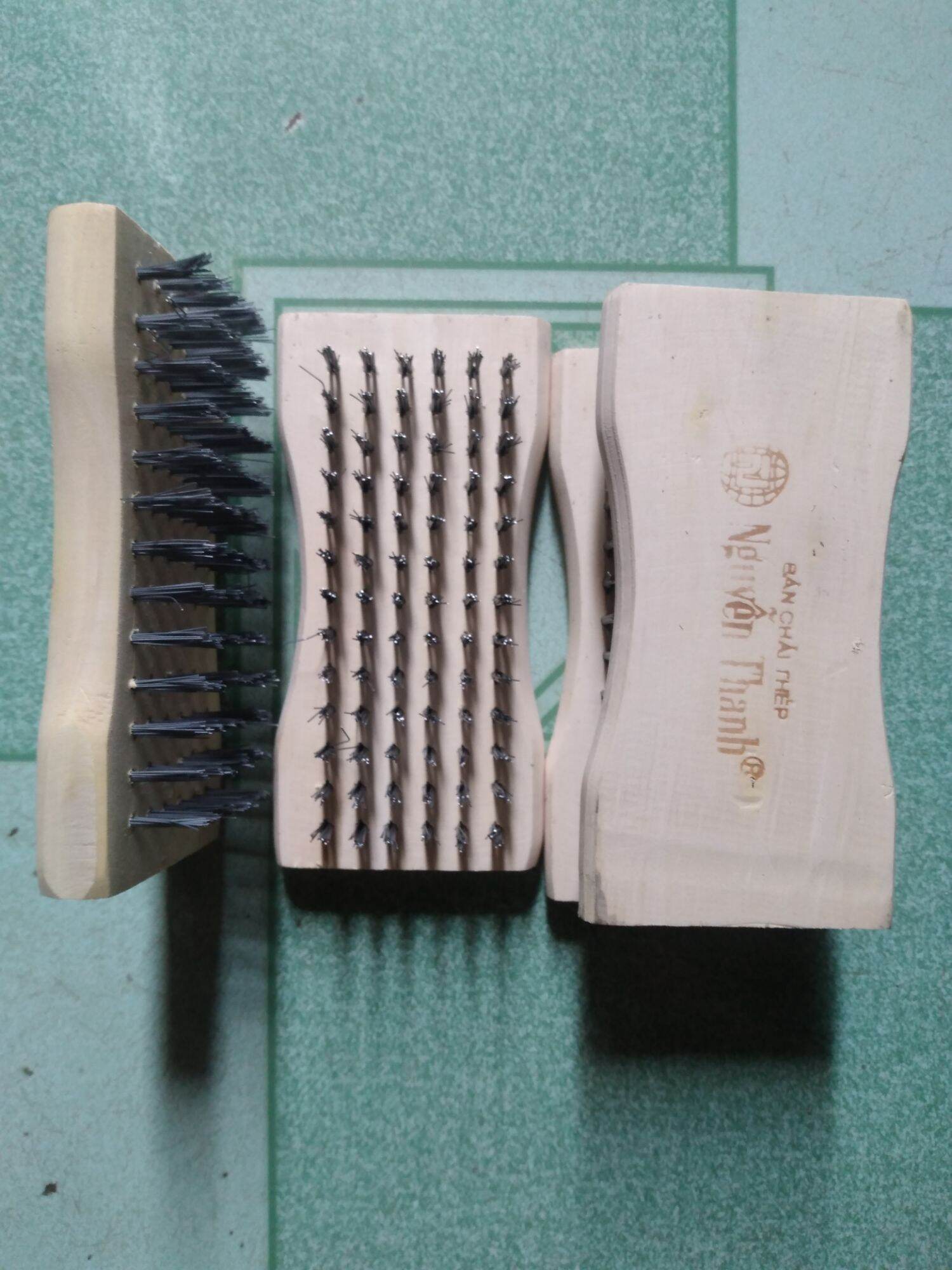 1 cái bàn chải cước vệ sinh rong rêu, chà gỉ sét, vệ sinh máy móc, vĩ nướng thịt... - 8