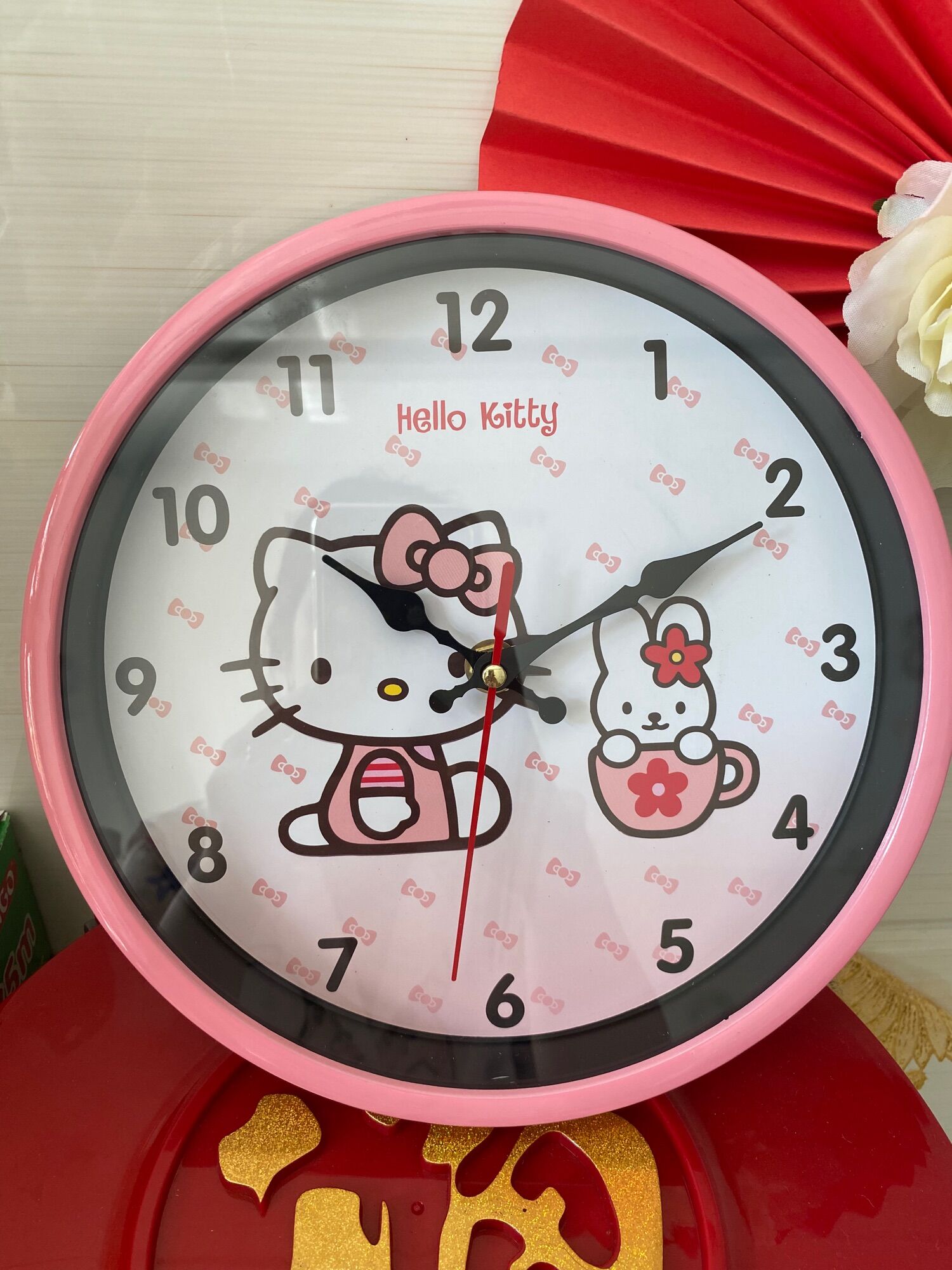 Đồng hồ treo tường tròn 22cm hello kitty