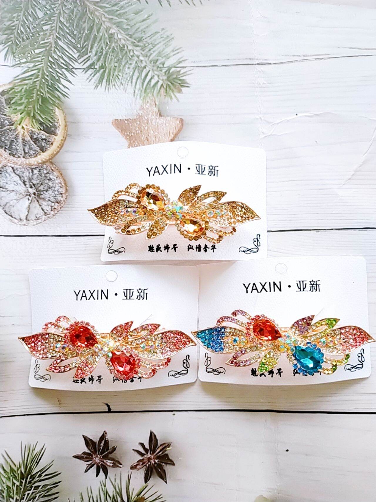 Kẹp tóc phía sau đính đá lấp lánh M002(kẹp 8 phân)