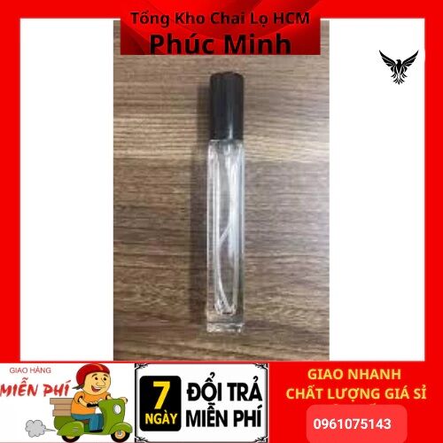 chai chiếc nước hoa