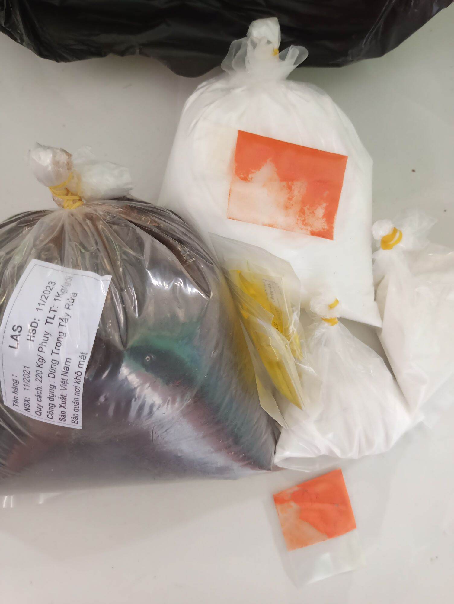 Phần bột pha nước rửa chén