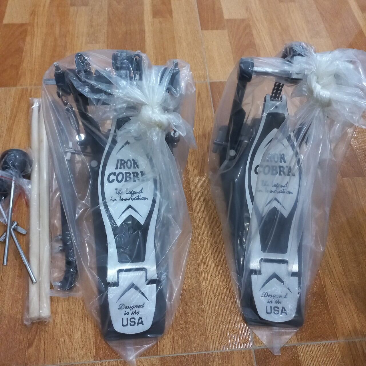 Double Pedal for Jazz Drums Cobra- D900