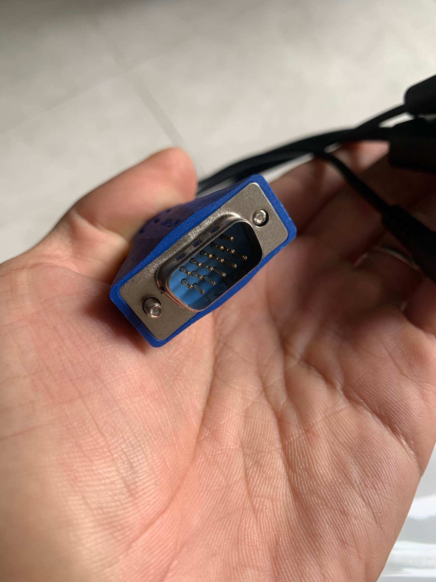 Cáp chuyển đổi VGA sang HDMI