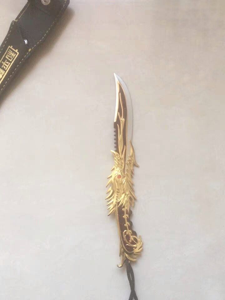 Mô hình Ngân Long 17cm PUBG (Tặng giá đỡ trưng bày).