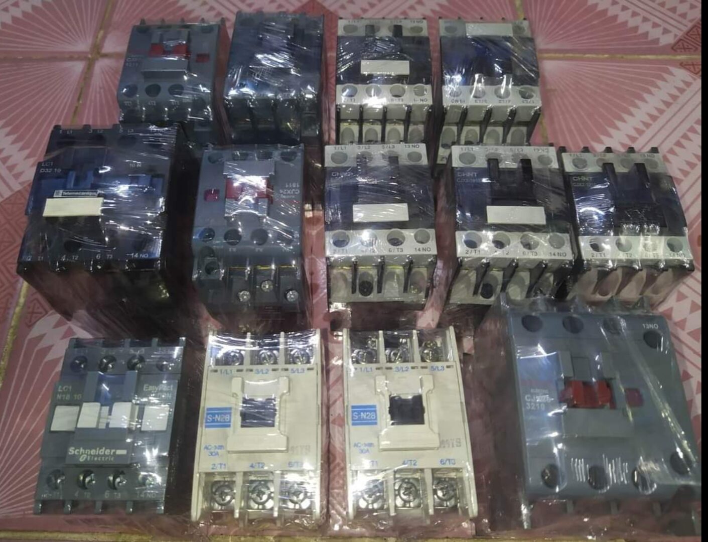 khởi động từ - contactor Coil ZIN 220v.