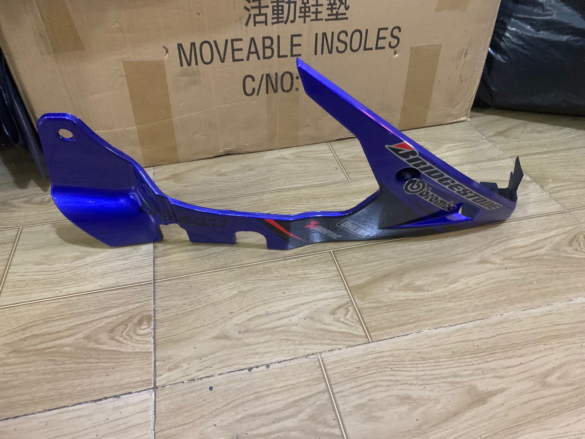 mỏ cày gắn xe exciter 150 màu xanh đen