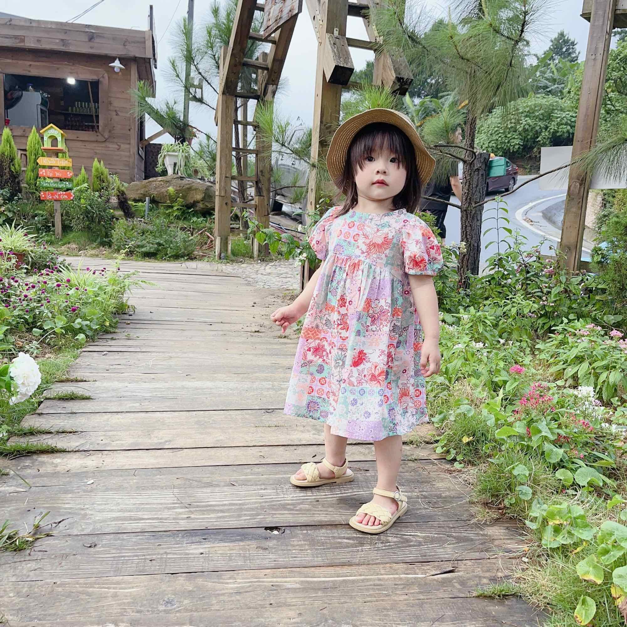 Váy đầm bé gái Váy hoa nhí vintage 2 tùng