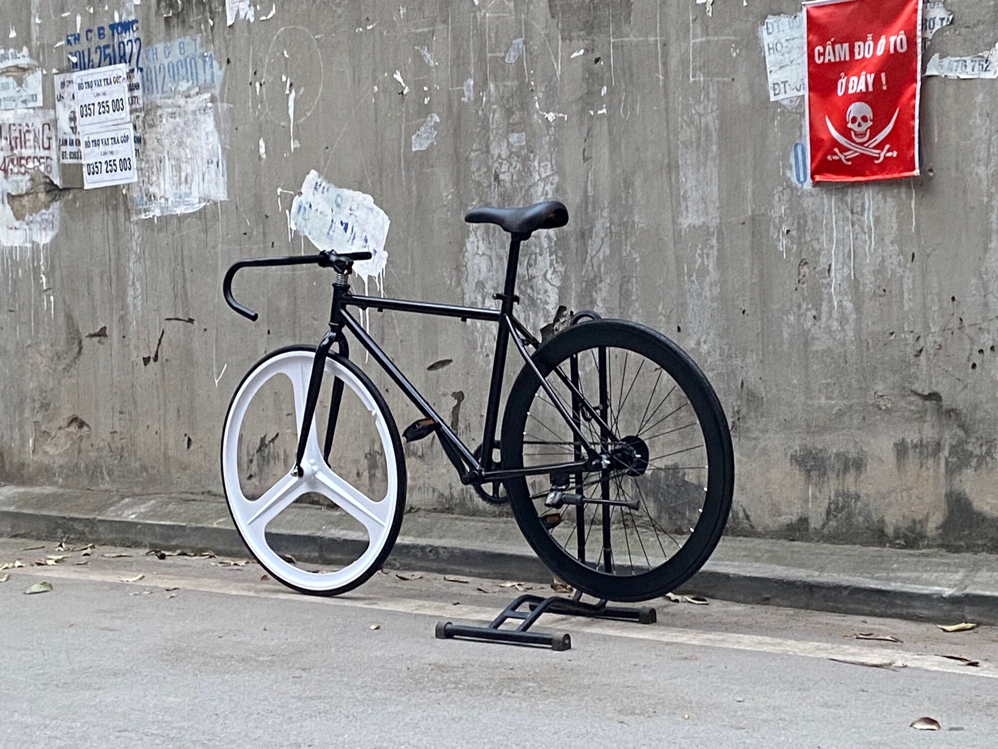 [HÀNG CÓ SẴN] Xe đạp tay cong Fixed Gear - 2023