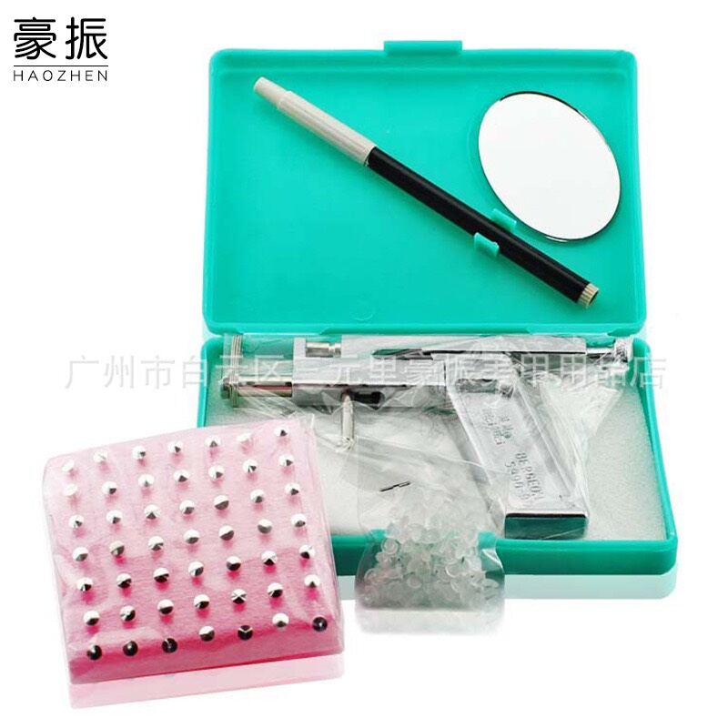 Dụng cụ bấm lỗ tai
