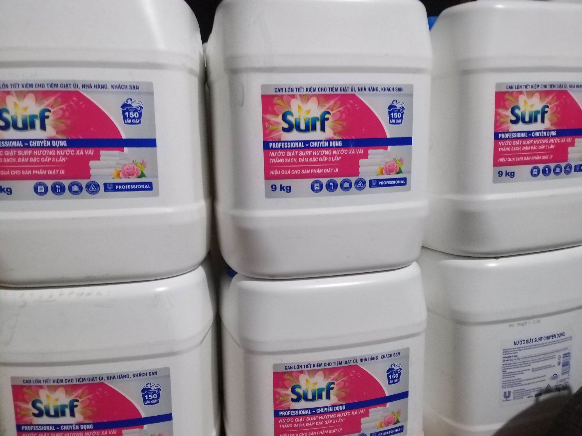 Nước giặt SURF 9kg can