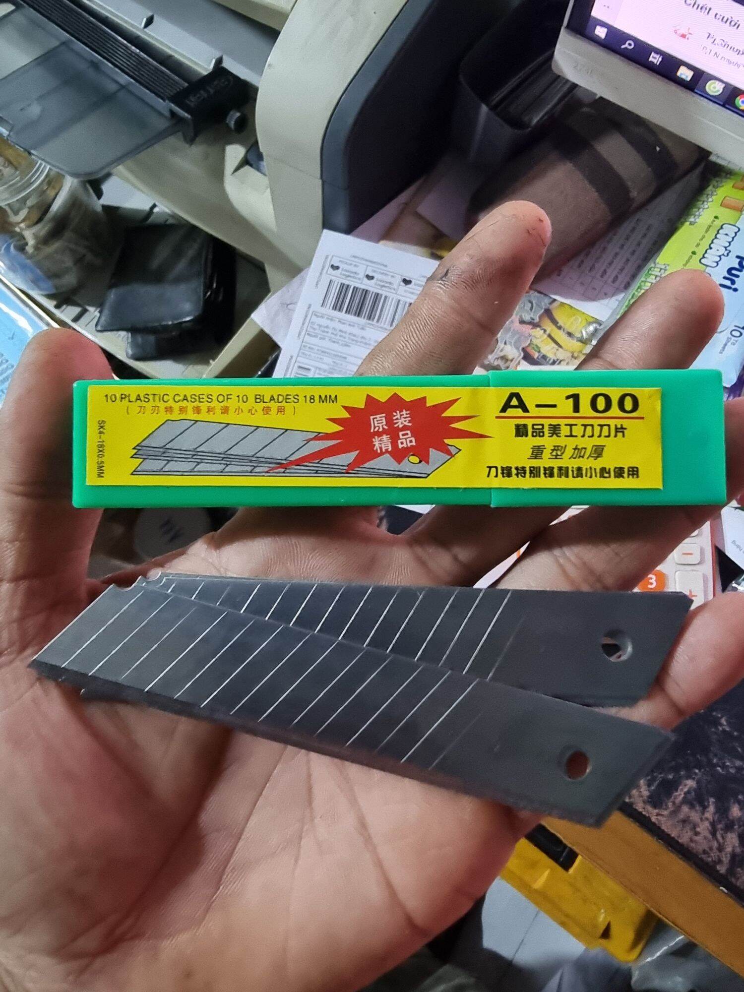 Dao rọc giấy a-100