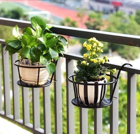 Kệ cây cảnh / kệ để chậu hoa cây cảnh có móc treo ngoài ban công tiện lợi