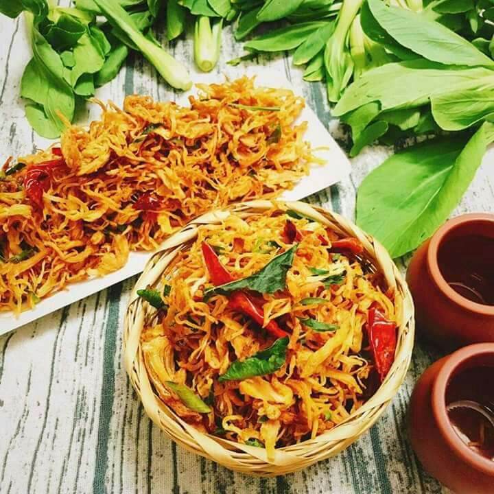 Khô gà lá chanh hộp 500g