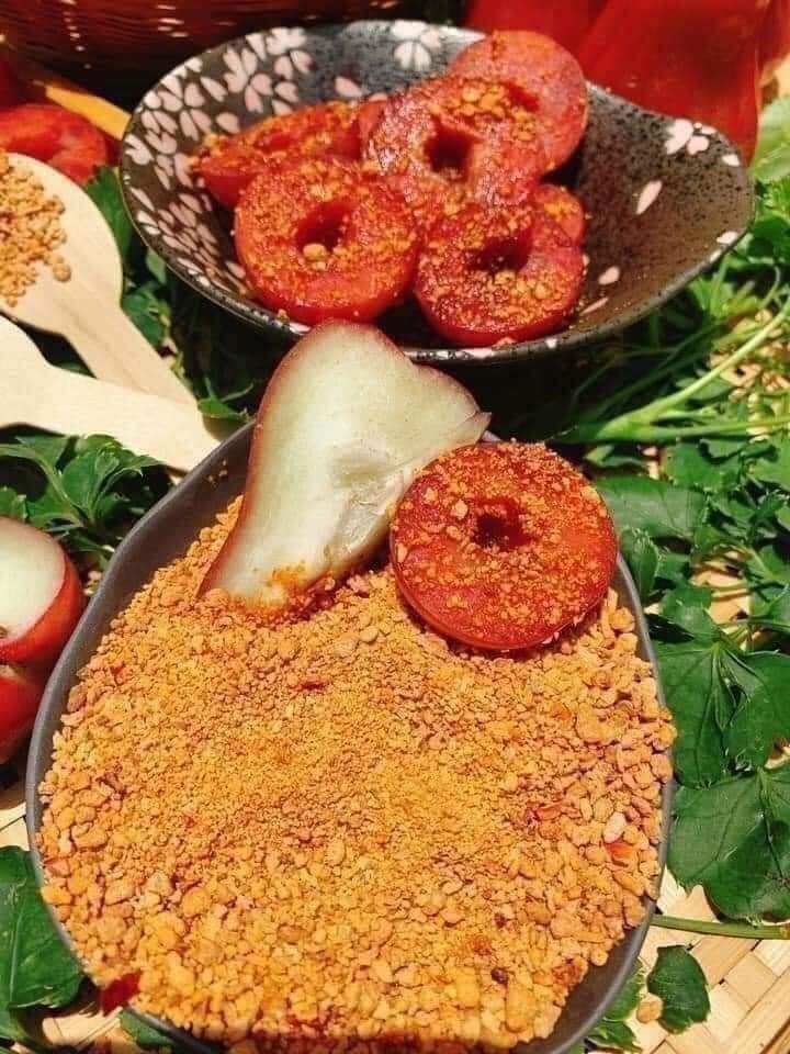 muối ô mai xí muội trọng lượng 500gr.