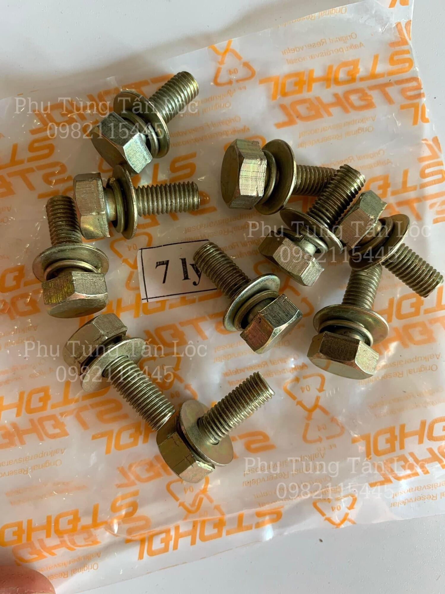 Ốc Đầu Dao, Đầu Bò Máy Cắt Cỏ ( Mua 10 tặng 1 )
