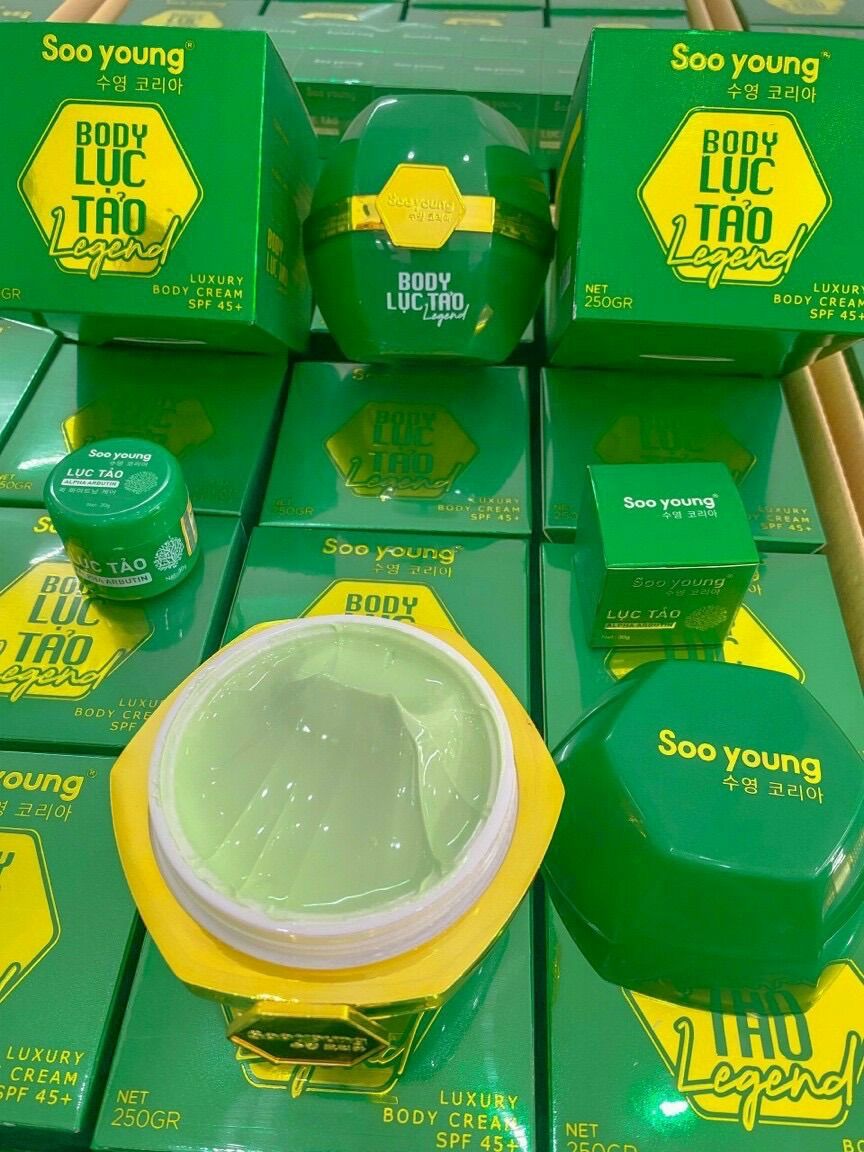 Kem body lục tảo Soo young mới ( hết tặng kích )