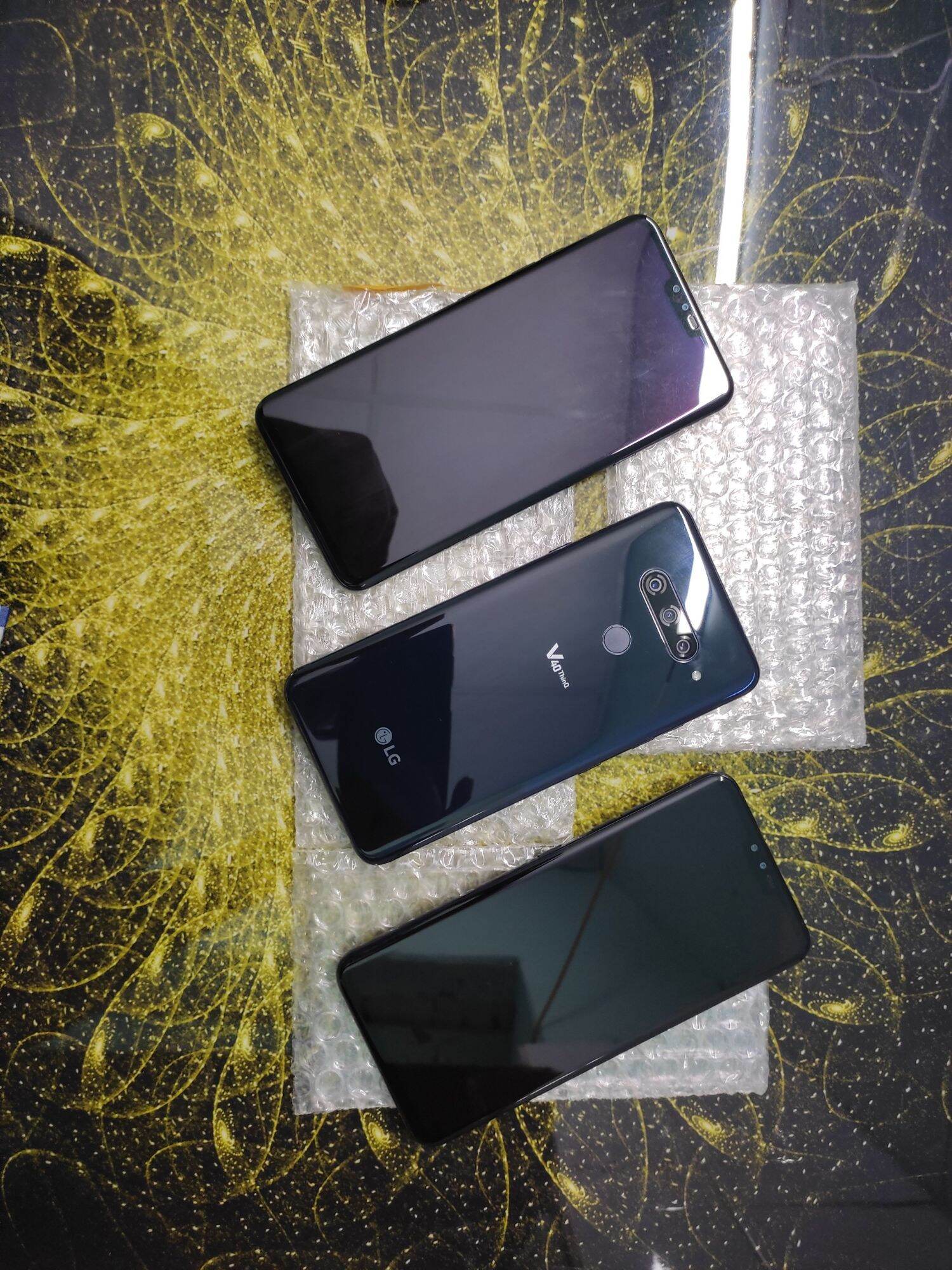 Lg v40thinq