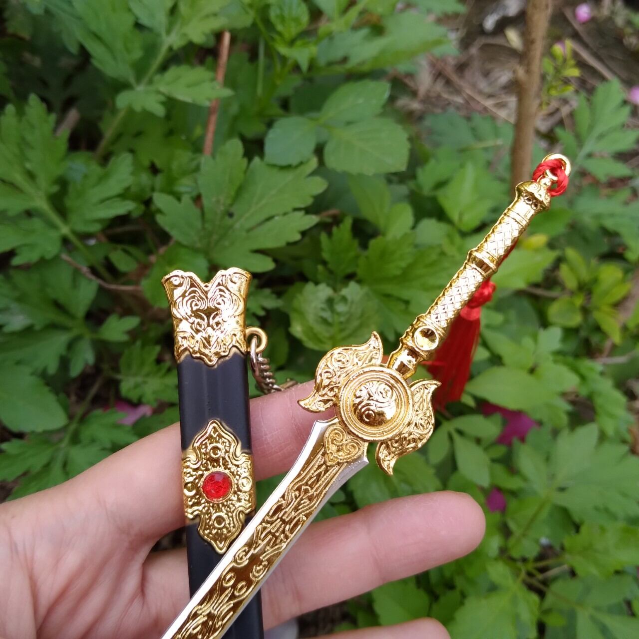 Mô Hình Hàm Quang kiếm 22cm.