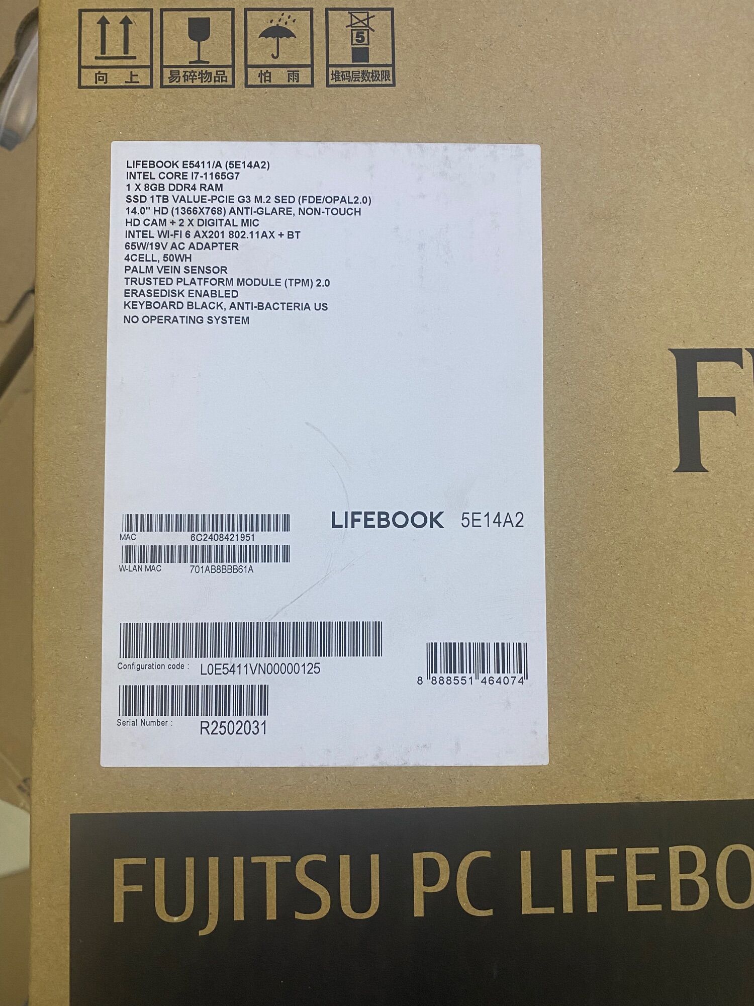 Máy tính Fujitsu PC LifeBook E5411 Intel Core I7-1165G7 (up to 4.7GHz, 6MB, 8GB RAM, 1000GB SSD, Intel Graphics, 14 inch HD/ WC+BT+WL/ Hàng sản xuất tại Nhật ( Made in Japan)