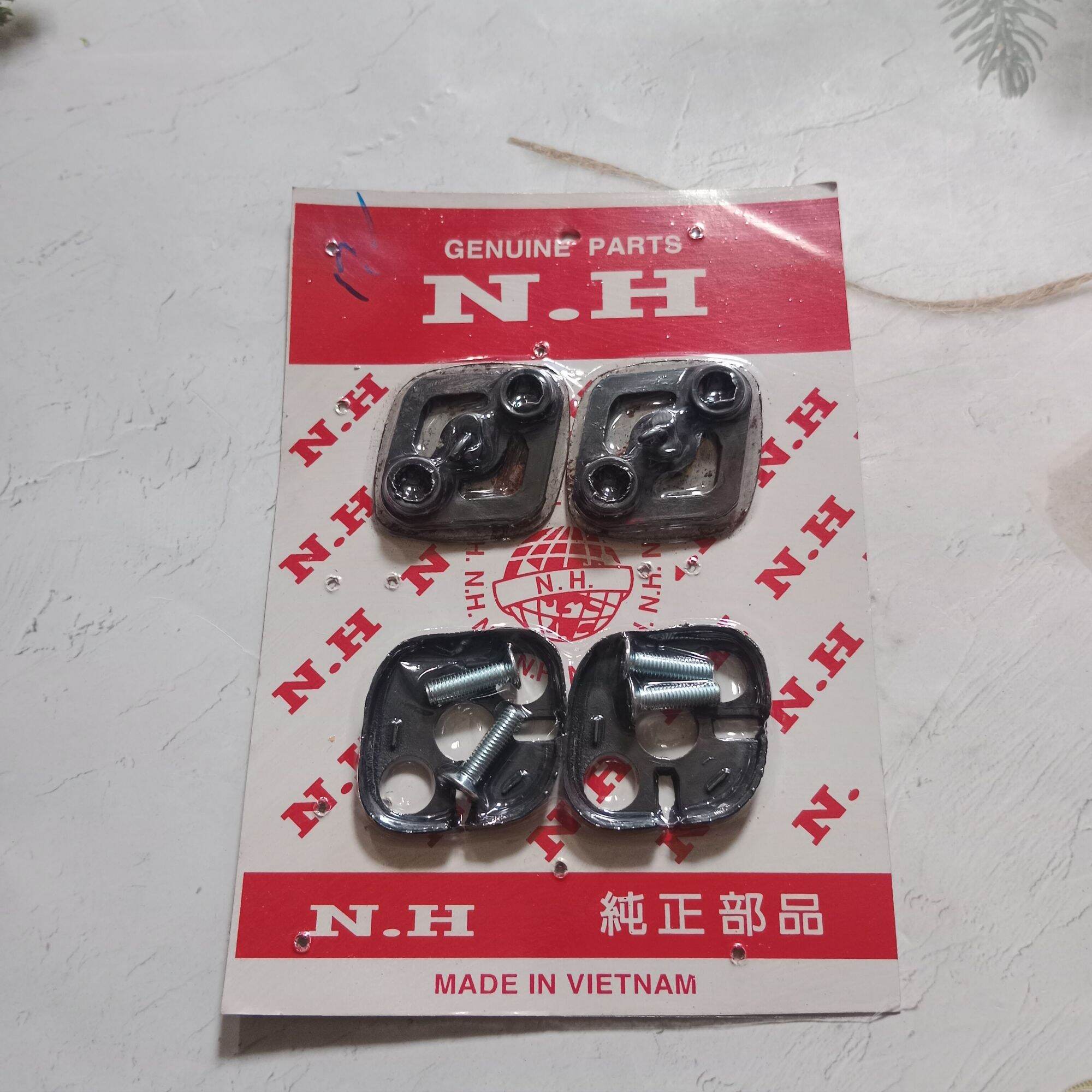 Bộ cao su xi nhan sau cub 81 / 78 / 67 / pass gắn đèn xi nhan sau cup