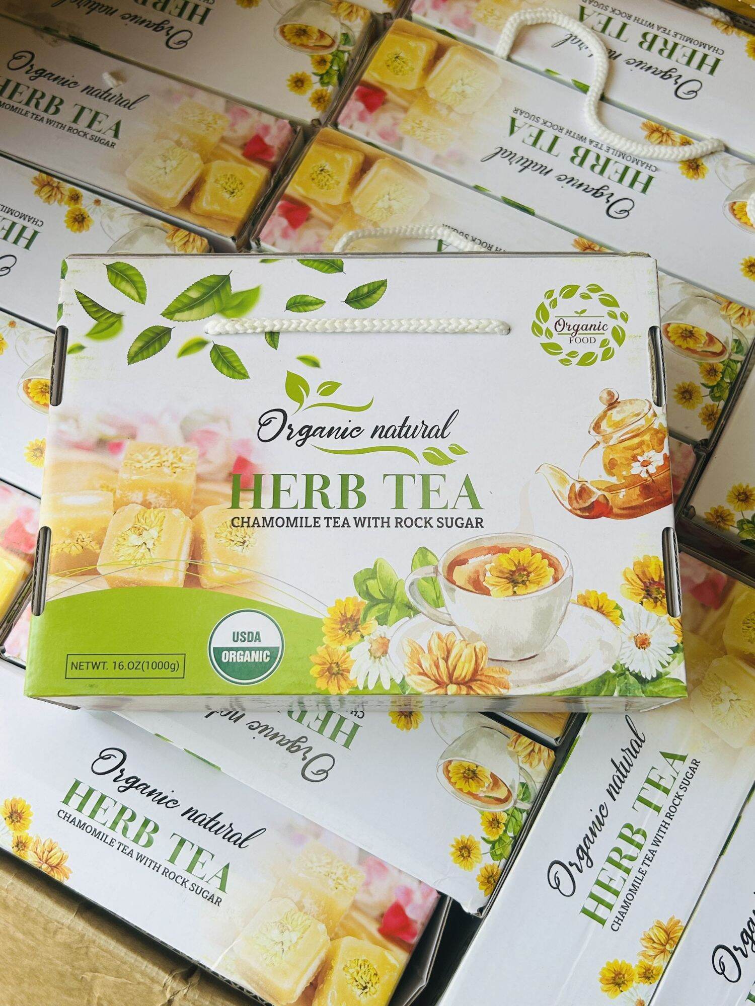 Trà hoa cúc đường phèn herb tea