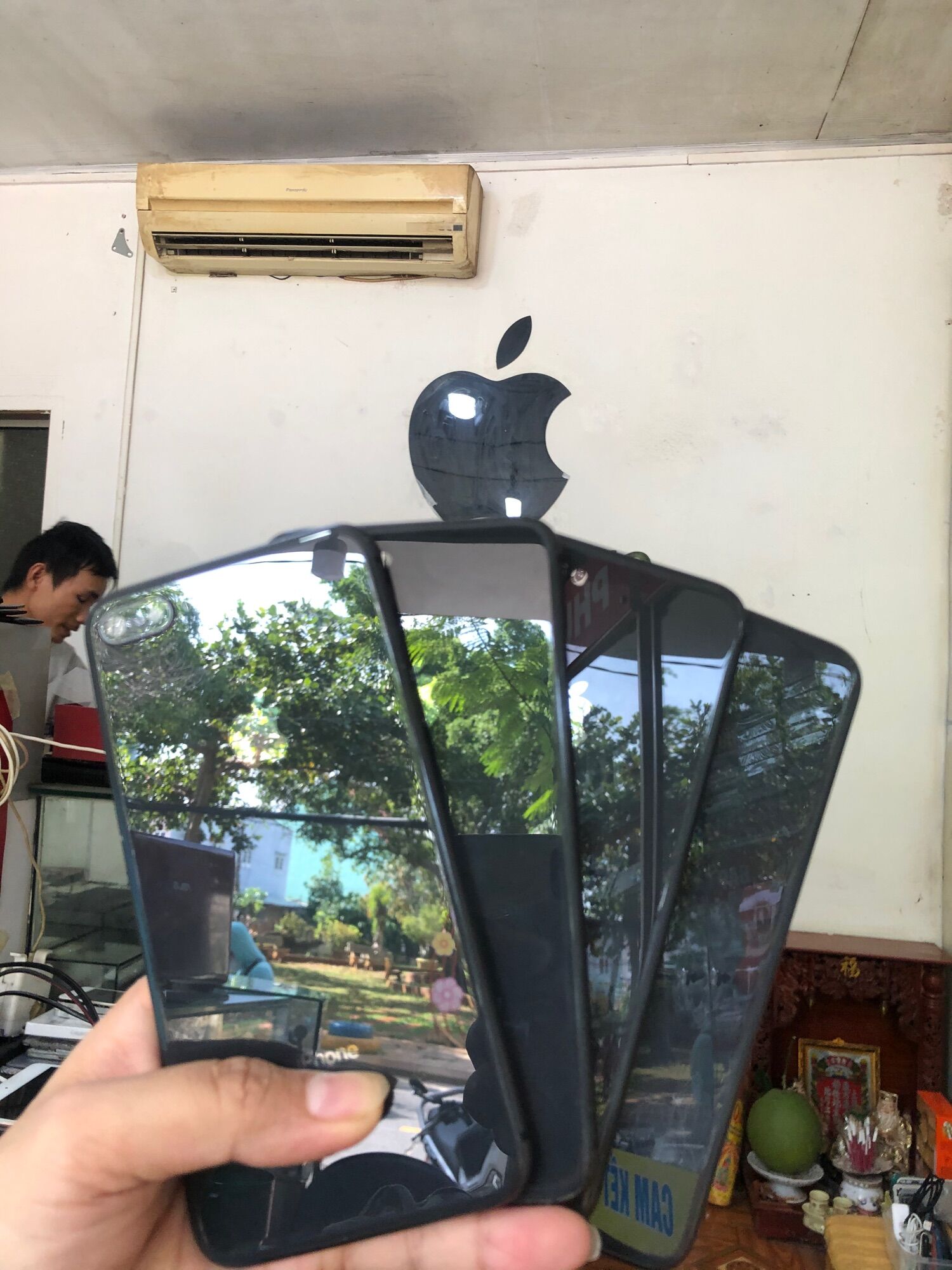 Vỏ sườn ip 8plus zin bóc máy