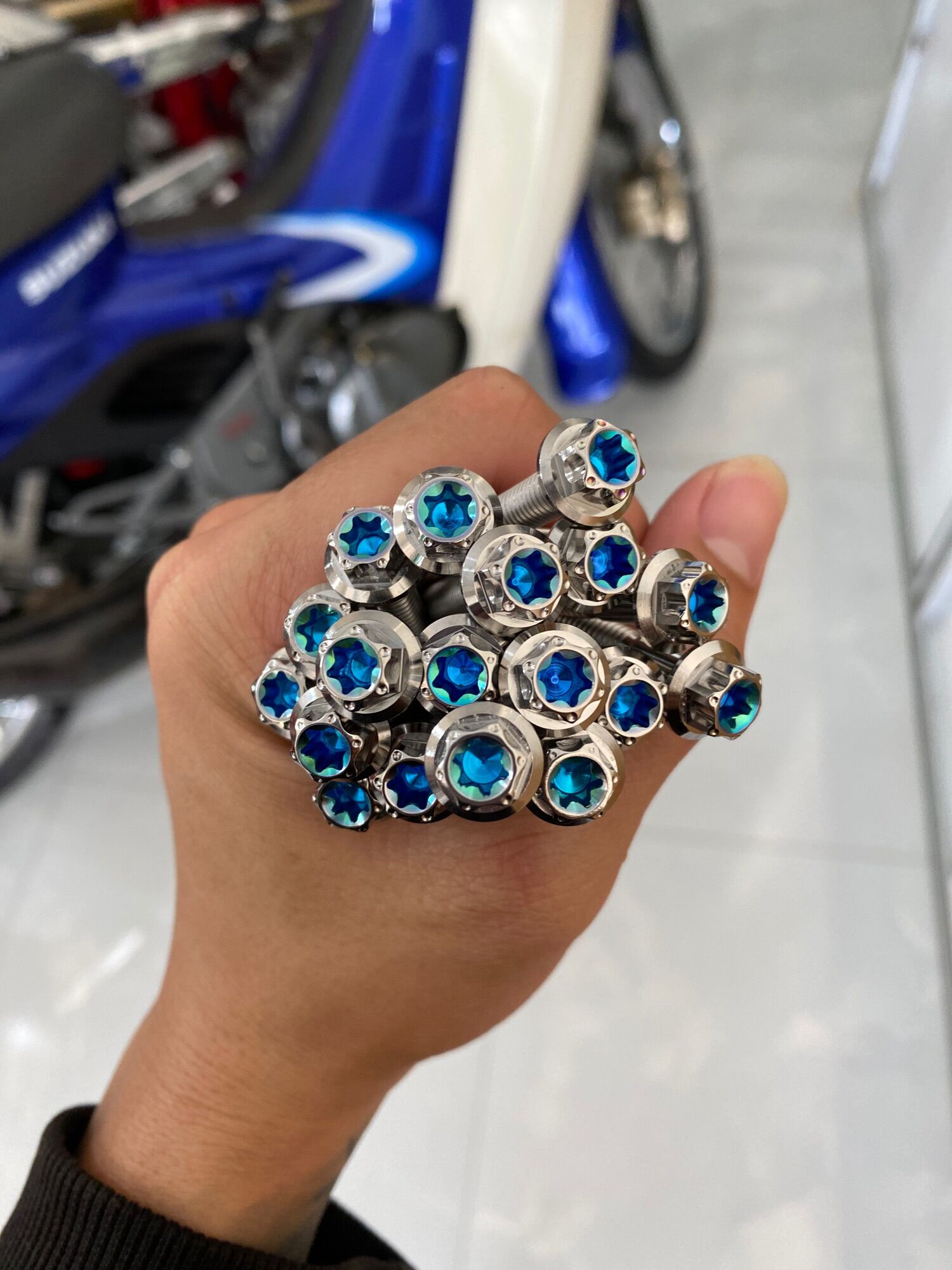 Lốc máy ex150 đâu salaya