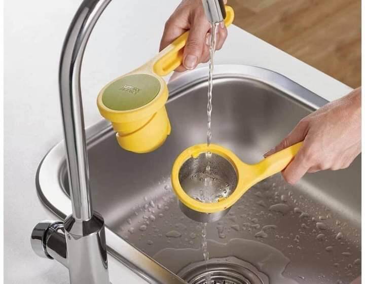 DỤNG CỤ VẮT CHANH JOSEPH JOSEPH HELIX