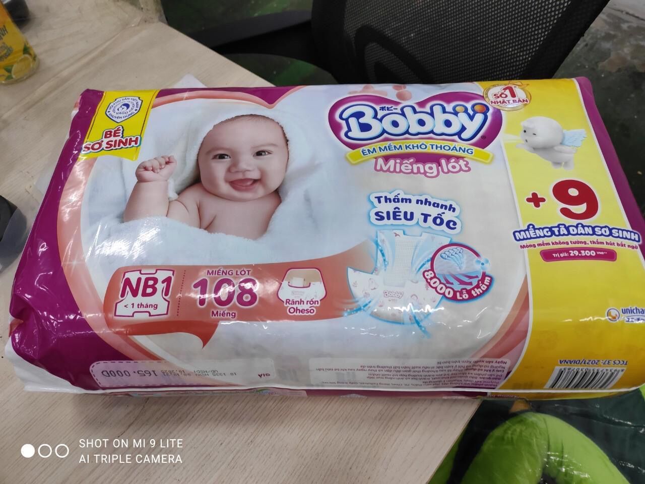 Bịch 108 miếng lót Newborn 1 Bobby (tặng 9 tã dán)
