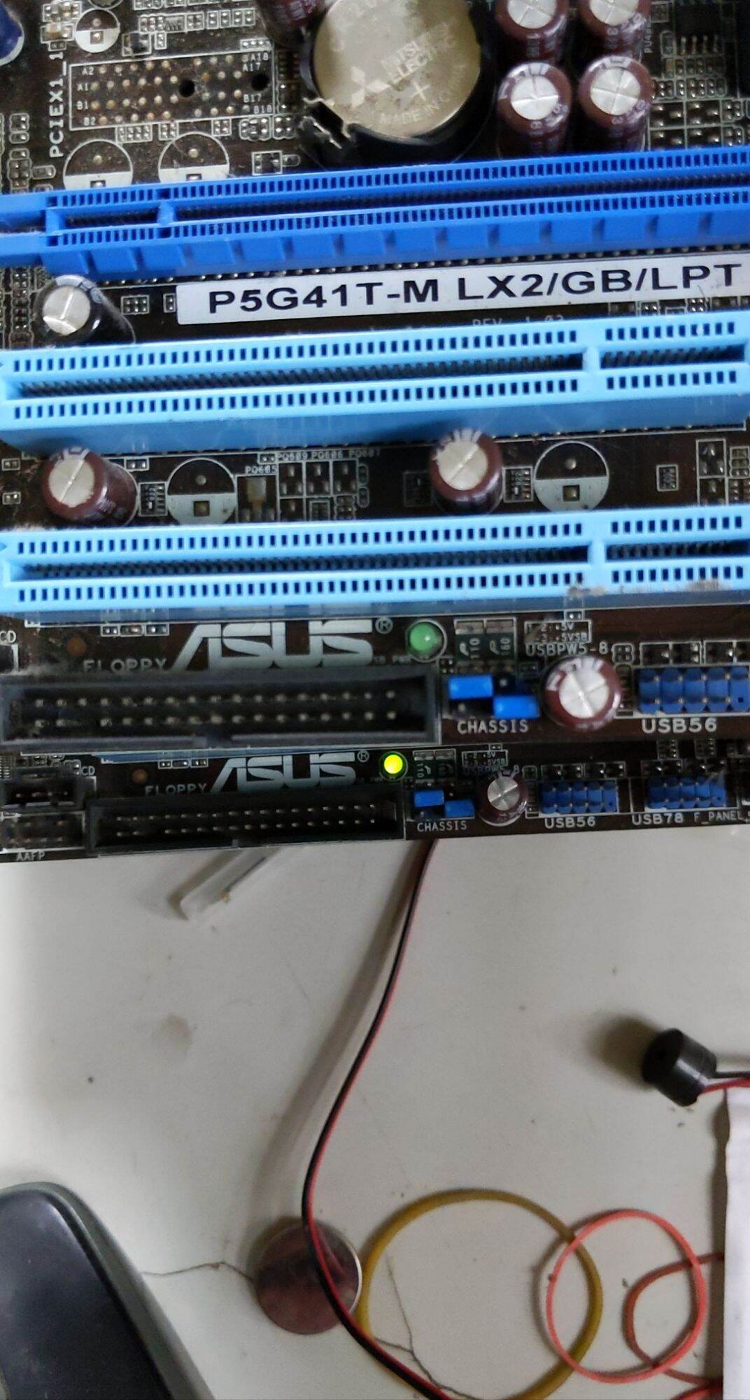 Combo main g41, ram 4gb, chip e8400, ổ 320gb, nguồn cst, usb wifi...