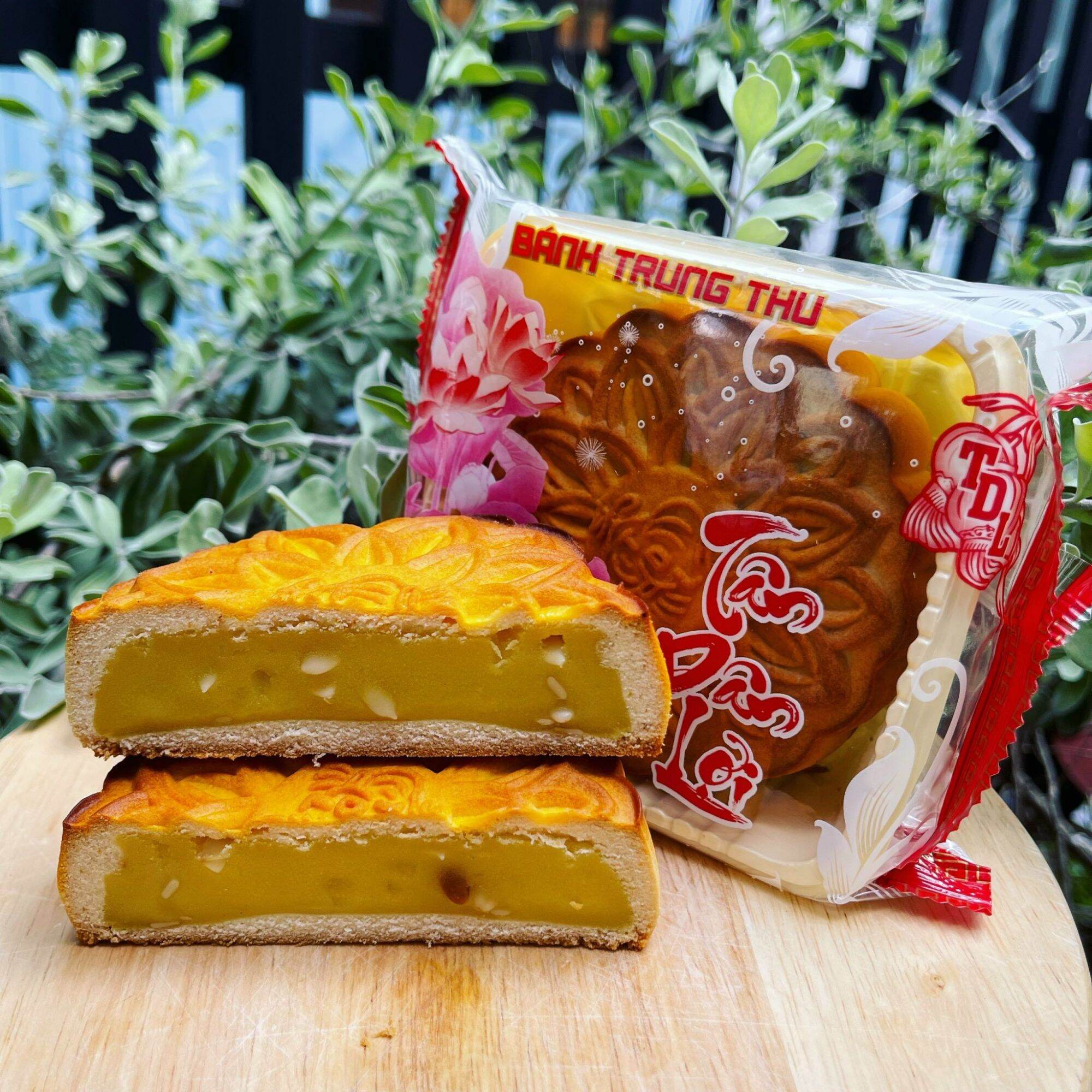 BÁNH TRUNG THU CHAY TÂN DÂN LỢI 200GR