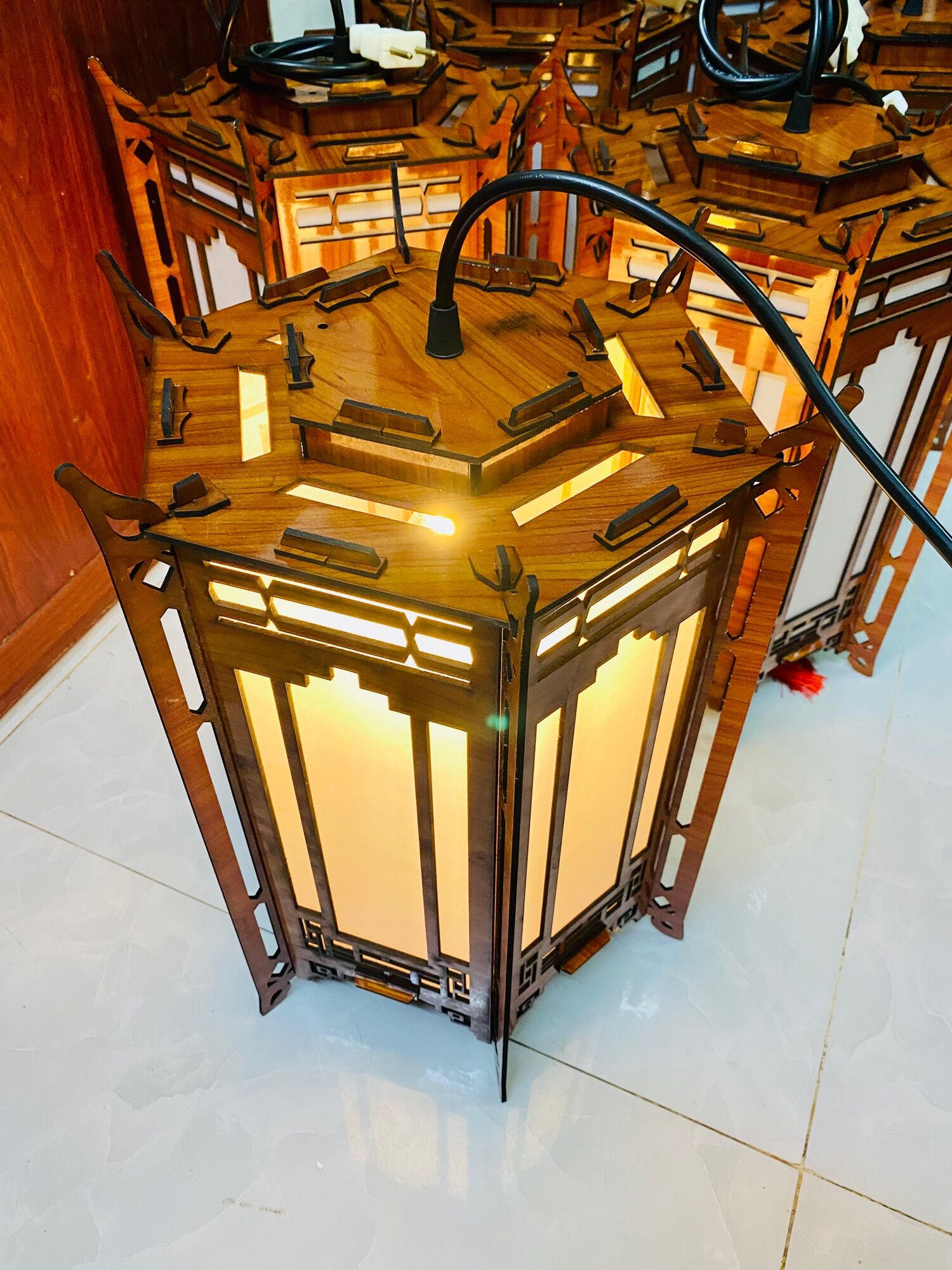 Đèn thả trần gỗ chiều cao 40cm lục giác