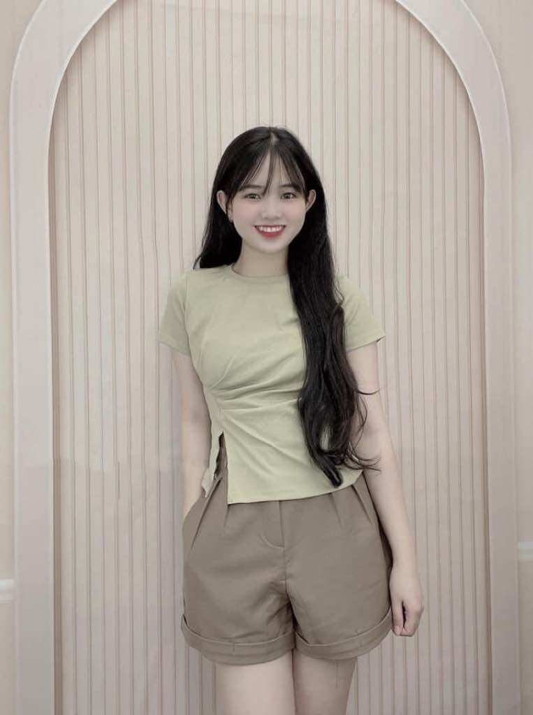 Áo thun dáng ôm nữ tay ngắn nhún eo ( 787 )