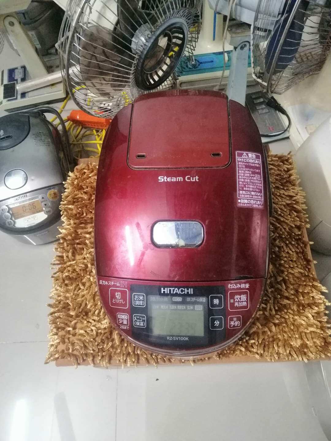 Nồi cơm cao tần áp suất Hitachi 1L