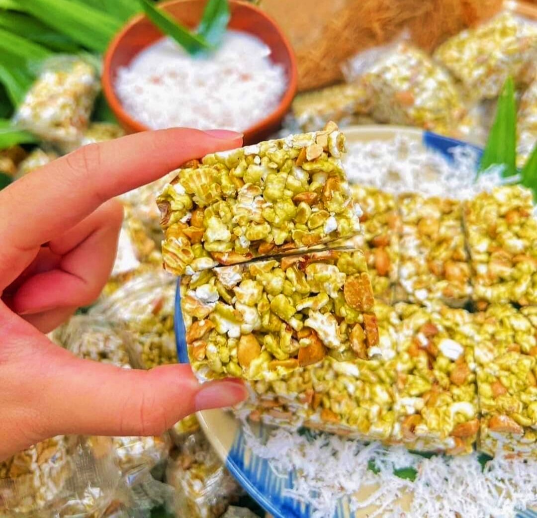 Cốm nếp dứa Lâm An loại 1 , KL 500g (Cốm nếp dứa nước cốt dừa đậu phộng siêu giòn)